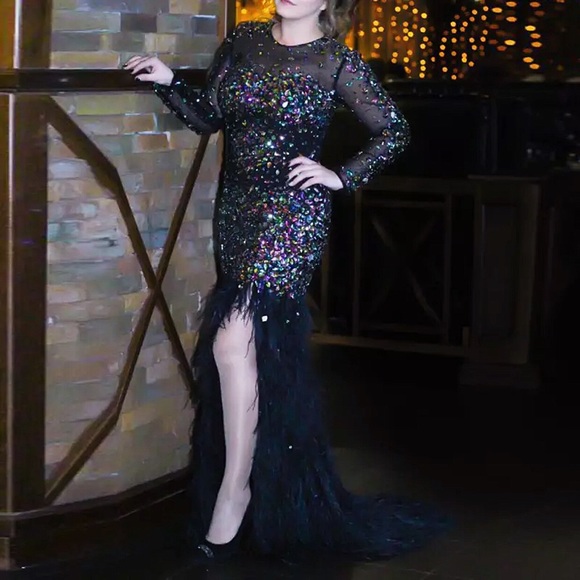 Gothic Queen Bridal Feather Rhinestone Gown,2-22W - Picture 7 of 8